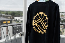 Load image into Gallery viewer, Designed for Conscious Living 👕
Feel good about what you wear with the Sustainable Comfort Long Sleeve T-Shirt—crafted using 100% renewable energy, this piece is as gentle on the planet as it is on your skin. Available in sizes XS-2XL for every eco-conscious style.