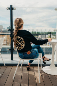 Wear Your Values with Pride 🌞
Make a positive impact with our Sustainable Comfort Long Sleeve T-Shirt. GOTS Organic Cotton, PeTA Approved Vegan, and Climate Neutral certifications ensure every detail supports sustainability. Discover your fit today!