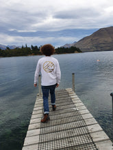 Load image into Gallery viewer, Maru sporting out Long sleeve white organic cotton top
